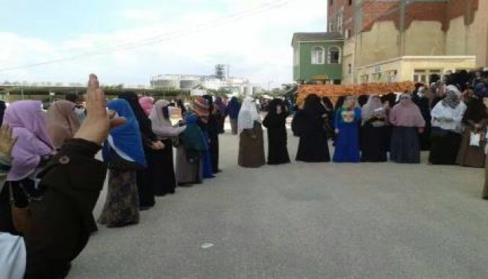 طالبات دراسات إسلامية كفر الشيخ ينظمن وفقة منددة باعتقال الطلاب