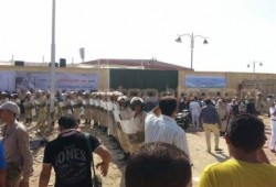 إصابة العشرات من أطفال وشباب السويس بعد اعتداء قوات الأمن على تجمع "ملتقى التوظيف"