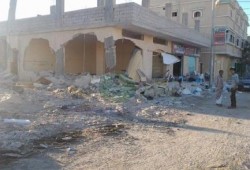 بالصورجيش الانقلاب يقوم بنسف بيوت أهالى رفح المصرية‏