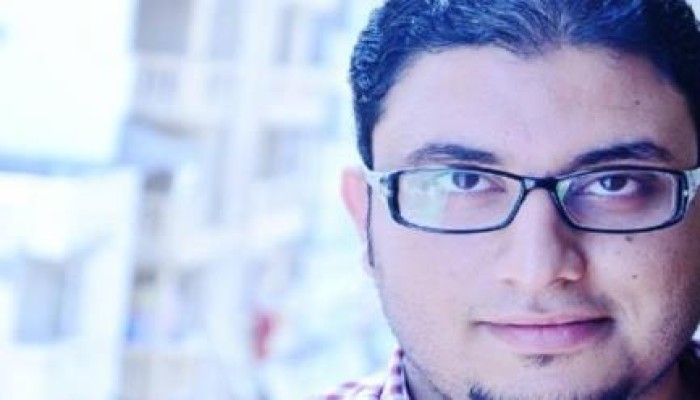 انس حسن : السيسي ينجح في ما فشل فيه مبارك
