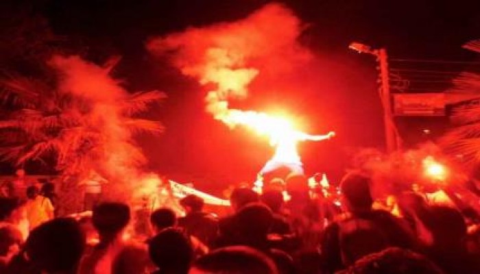 مسيرة ليلية لشباب كفر صقر ختاماً لفعاليات " اسقطوا النظام "