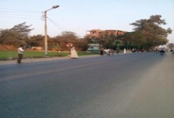 الشرقية:  سلاسل بشرية بالجوسق تندد بمعاناة أهل سيناء