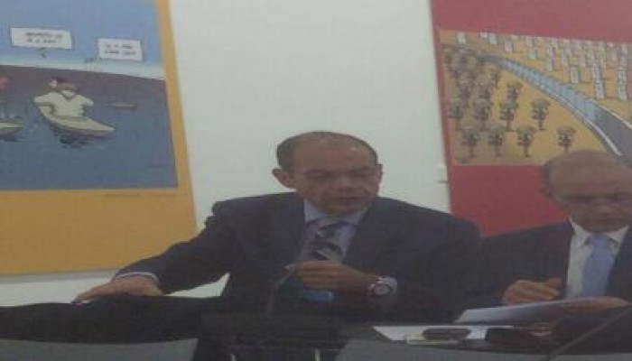 عزام لـ"مصطفى شردى" : موفق يا أستاذ .. ويمكن تترقي