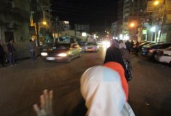 سلسلة بشرية في الفيوم تنديدًا بغلاء الأسعار