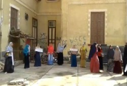 بالفيديو- وقفة لطالبات دراسات دمنهور.. تطالب بإقالة شيخ الأزهر