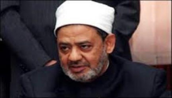 الانقلاب يأكل مؤيديه "القضاء الإداري" يغرم شيخ العسكر 200 جنيه