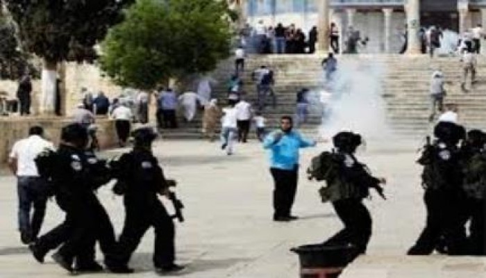 الأردن يستدعي سفيره من "تل أبيب"احتجاجا على انتهاكات الأقصى