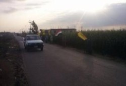 سلسلة بشرية لثوار مركز دمنهور تنديدا بحادث أتوبيس الموت