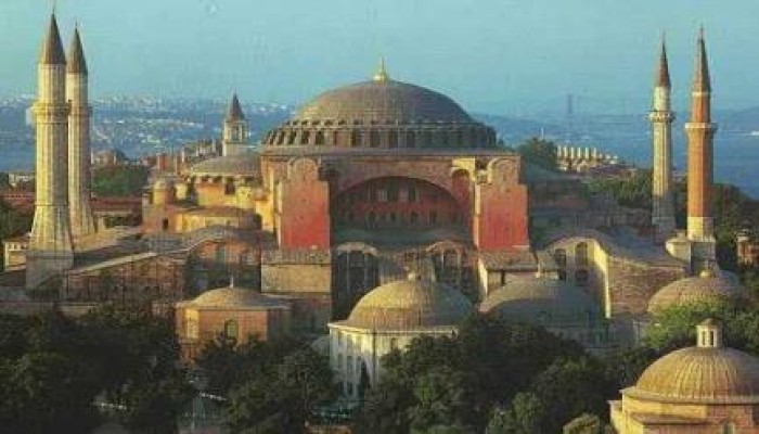 تركيا: تحذير خطير بشأن مآذن أياصوفيا