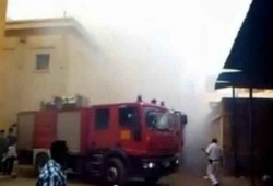 نحس السيسي: حريق هائل يلتهم 3 أتوبيسات لنقل التلاميذ شمال مصر