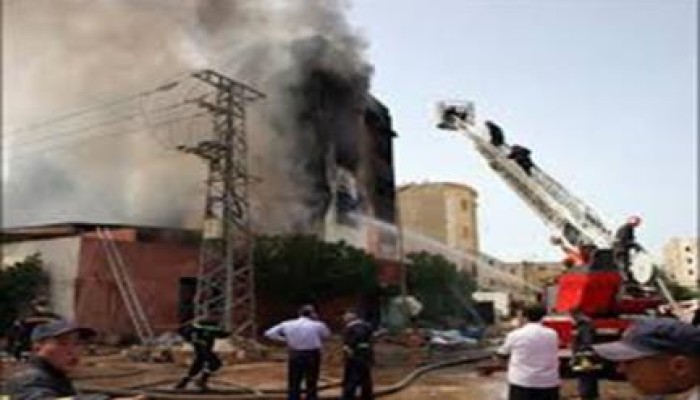 مواطنون غاضبون يحرقون محكمة إطسا عقب استشهاد طالب بالفيوم