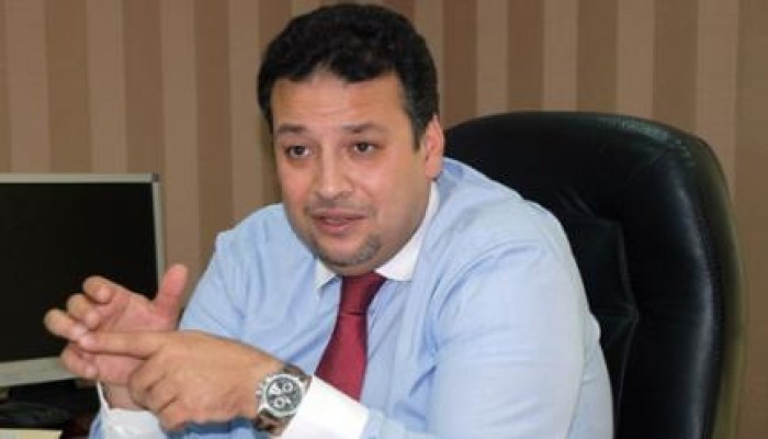 عزام : سلطة الانقلاب أضحكت العالم عليها