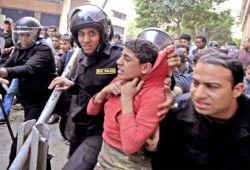 امن الانقلاب يعتقل "3أطفال" أثناء عودتهم من رحلة مدرسية