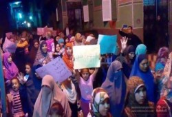 أحرار وحرائر الكوم الاحمر في مسيرة مناهضة لاإنقلاب