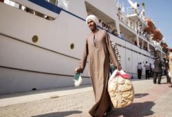 بسبب سياسات الانقلاب .. حكومة ليبيا تستبدل العمالة المصرية بأخرى من شرق آسيا