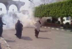 إصابة 3 طالبات بالأزهر بنزيف بالرحم والرأس والعين جراء اعتداءات أمن الانقلاب