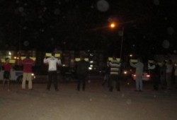 سلسلة بشرية في بورسعيد احتفالًا بخروج معتقلة