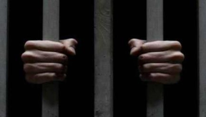 طالب معتقل بالإسماعيلية يفقد سمعه بعد تعذيبه