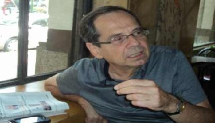 الانقلاب يفرج عن مدير صحفية " لوموند" الفرنسية