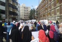 بالصور .. مسيرات حاشدة في جامعة المنصورة تزامناً مع مرور 365 يوم علي اعتقال فتيات المنصورة