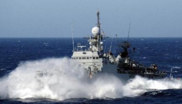 التليفزيون المصري: إطلاق النار على لنش للقوات البحرية بـ"المتوسط"