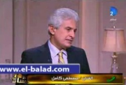 بالفيديو.. 4 فتيات يصدمن "الإبراشي" ويرفضن غناء "تسلم الأيادي" !