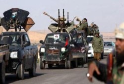 "فجر ليبيا" تعلن احتجاز طائرة إماراتية تحمل أسلحة للانقلابيين
