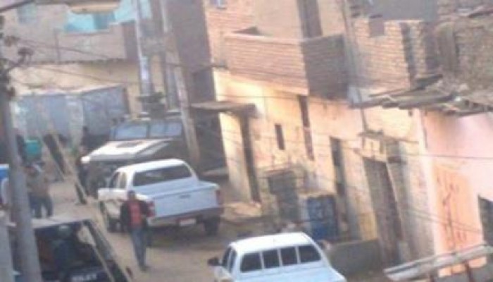 الفيوم.. مليشيات الانقلاب تمنع أهالي "دفنو" من أداء صلاة الجمعة وتعتقل 17 شخص