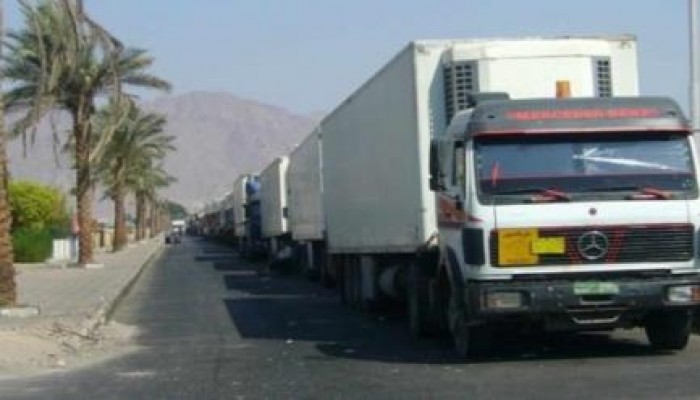 داخلية الانقلاب : غدًا بدء حظر سير "النقل الثقيل" داخل المدن نهارًا