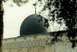 تظاهرة في غزة تضامنا مع "المسجد الأقصى"