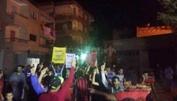 الجيزة: أهالي بني مجدول يتظاهرون دعماً لـ"ناهيا" وفرحا بخروج أحد المعتقلين