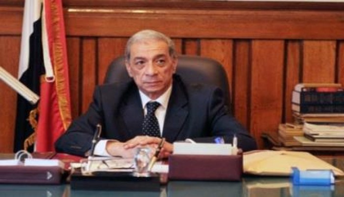 نائب عام "الانقلاب" يقنن محاكمة المدنيين عسكرياً