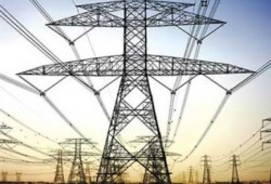 نحس السيسى:  سقوط برج بخط كهرباء سندوب بالزقازيق