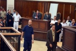 البلتاجي ونجله أنس: "السياسة فرقتنا والسجون جمعتنا"