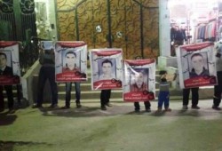 الدقهلية: سلسلة بشرية ليلية بقرية ميت عنتر تضامنا مع انتفاضة السجون الثالثة