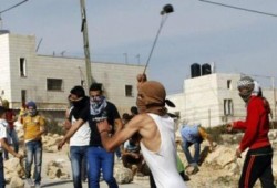 صحف بريطانية: انتفاضة فلسطينية بلا قيادة ستكون "الأكثر تحديا"