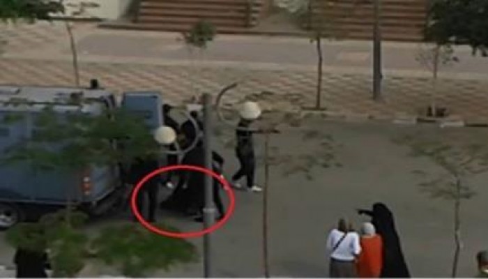 حفصة الفاروق: اقتحام جامعة الأزهر واعتقال 30 طالبة بمباركة شيخ العسكر