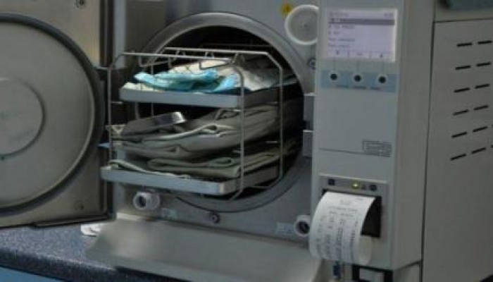 توقف العمل بمستشفى بركة السبع لعطل جهاز التعقيم