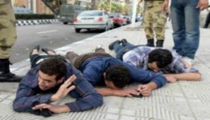 حملة مداهمات بكرداسة و أبورواش تسفر عن اعتقال 10 من معارضي الانقلاب