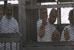 تأجيل المحاكمة الملفقة للمرشد وقيادات الإخوان بهزلية الإرشاد