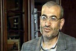 الزعاترة": السيسي يمارس جريمة بشعة و"يبتز" حماس