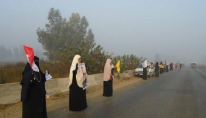 ثوار كفر صقر ينتفضون رفضًا لجرائم حكم العسكر