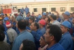 اعتصام عمال "الحديد والصلب" بحلوان احتجاجا على عدم صرف الأرباح