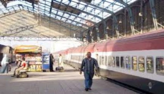 نقل الانقلاب تقرر رفع سعر تذكرة القطارات المكيفة ومترو الأنفاق