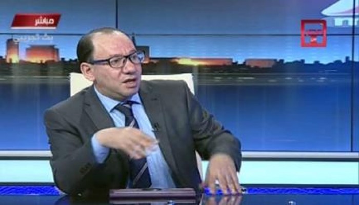 وائل قنديل لمصر الآن : تصريحات رموز الانقلاب ضده ليست قفزاً من السفينة
