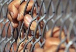 رابطة معتقلي السويس تندد بتعذيب ذويها أثناء نقلهم لسجن عتاقه
