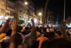 دمياط: مسيرة ليلية بالبصارطة تدعو للمشاركة في انتفاضة الشباب المسلم