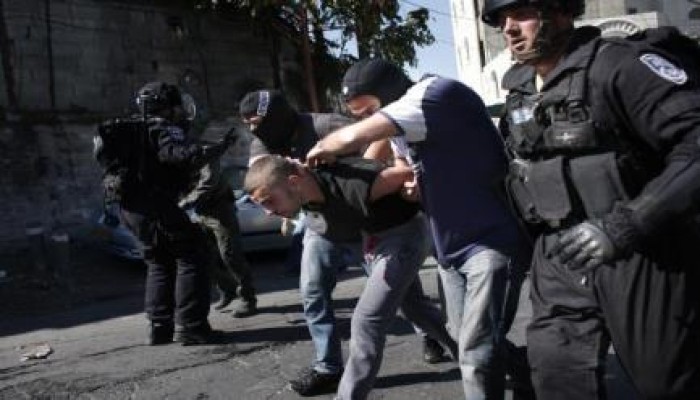 "فلسطين" الاعتداءات تتواصل في الضفة: اعتقالات وحواجز عسكرية