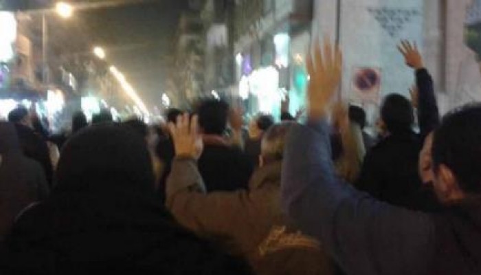 الشرقية: مسيرة ليلية لثوار الزقازيق بأسبوع قوتنا في وحدتنا