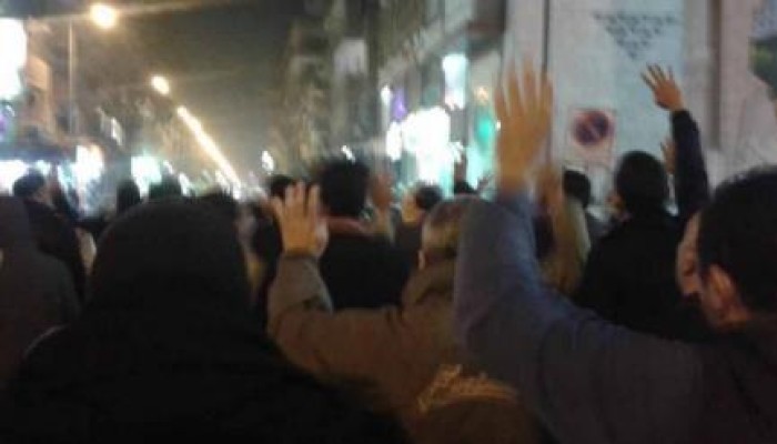 الشرقية: مسيرة ليلية لثوار الزقازيق بأسبوع قوتنا في وحدتنا
